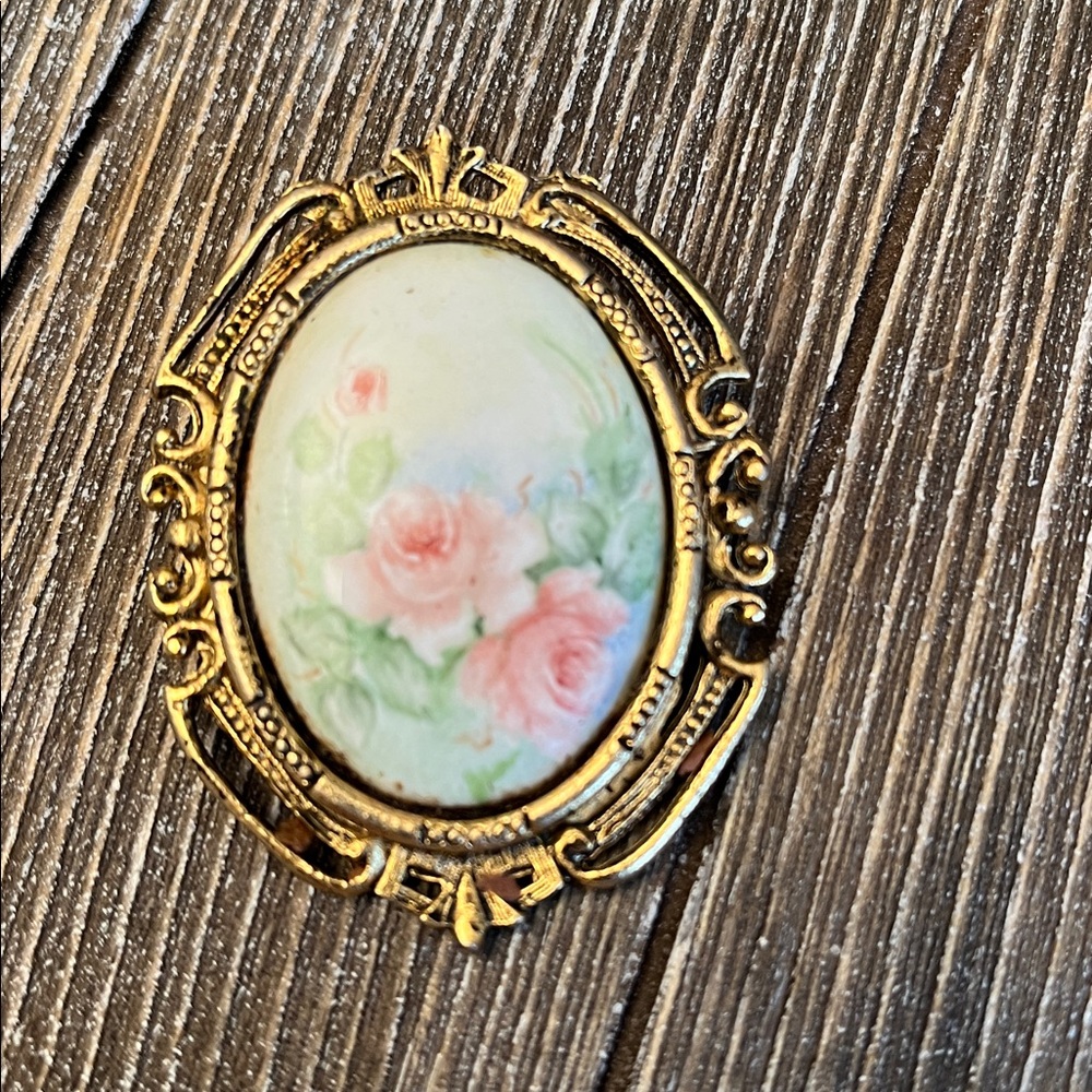 Vintage Hand Painted Cameo Pendant or Brooch Victorian Pin Pink Roses Gold Frame